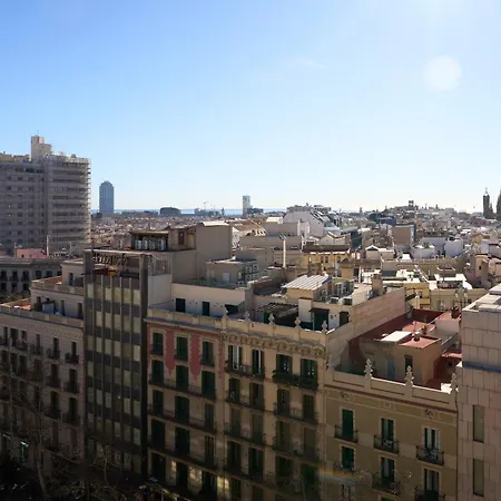 מלון Catalonia Square 4* Sup