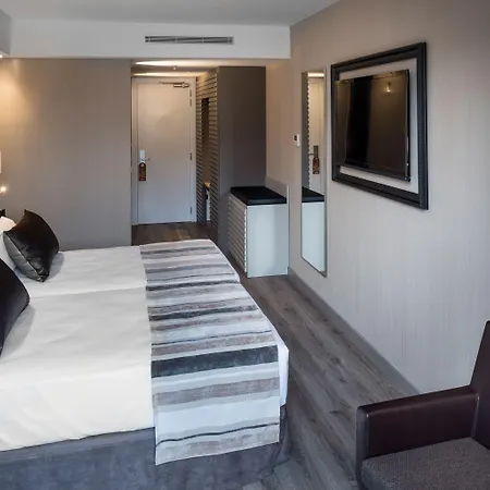 Catalonia Square 4* Sup 4*