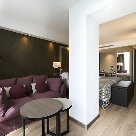 Catalonia Square 4* Sup