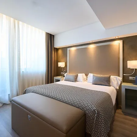 فندق كاتالونيا سكوير 4* سوب