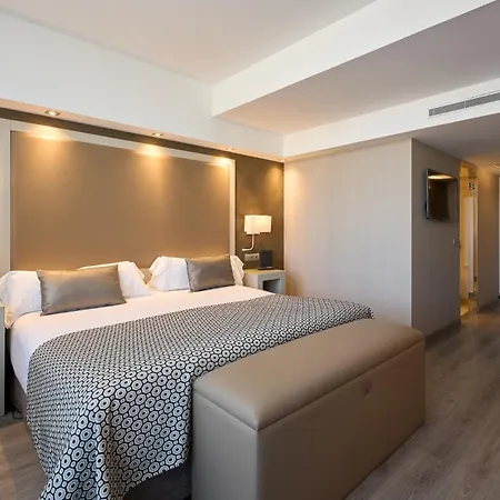 كاتالونيا سكوير 4* سوب 4*
