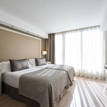 كاتالونيا سكوير 4* سوب