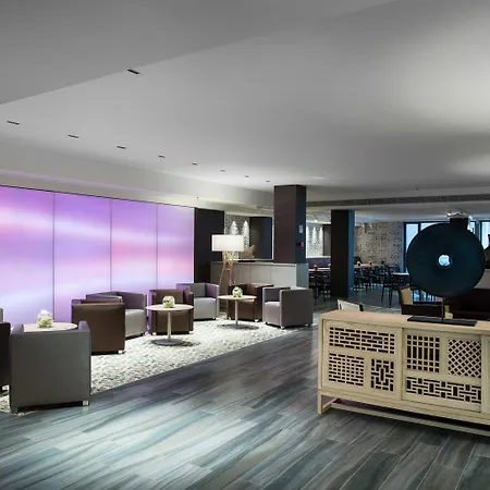 Hotel Catalonia Square 4* Sup 4*
