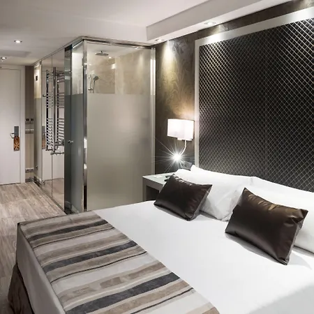 카탈로니아 스퀘어 4* 수프 4* 바르셀로나