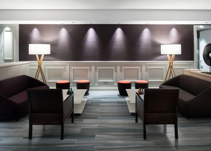 Hotel Catalonia Square 4* Sup 4*