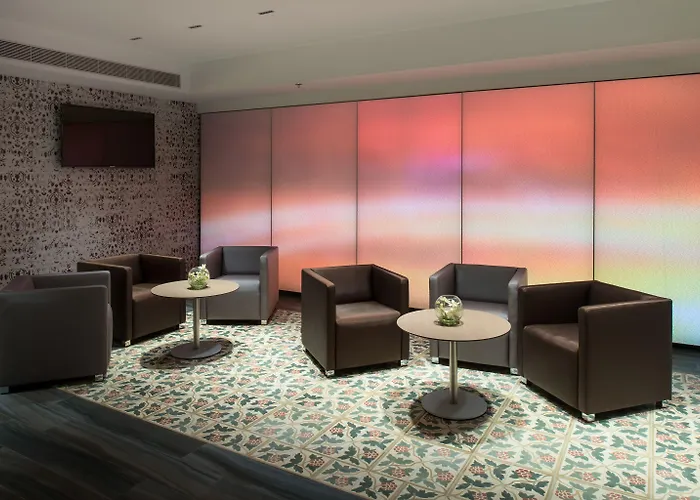 Hotel Catalonia Square 4* Sup 4*