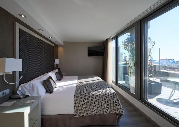 Hotel Catalonia Square 4* Sup