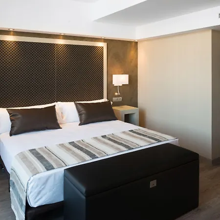 Catalonia Square 4* Sup Hotel 4*