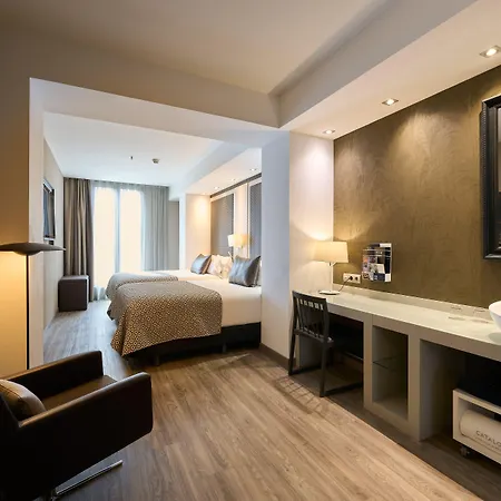 Catalonia Square 4* Sup 4*